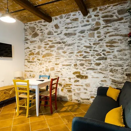 Pensjonat Panoramic Loft Con Uso Cucina ,casa Raimonda, Ammentos