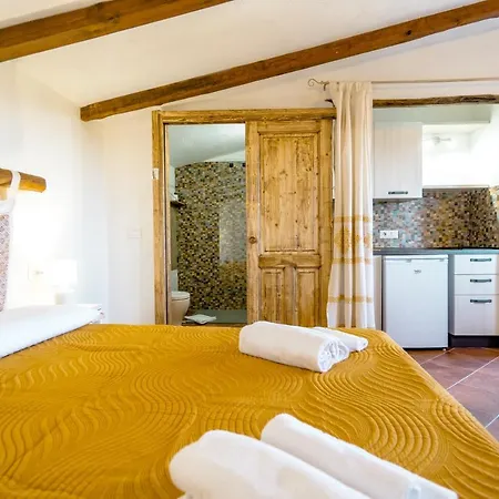 Gasthof Panoramic Loft Con Uso Cucina ,casa Raimonda, Ammentos Posada (Sardinia)