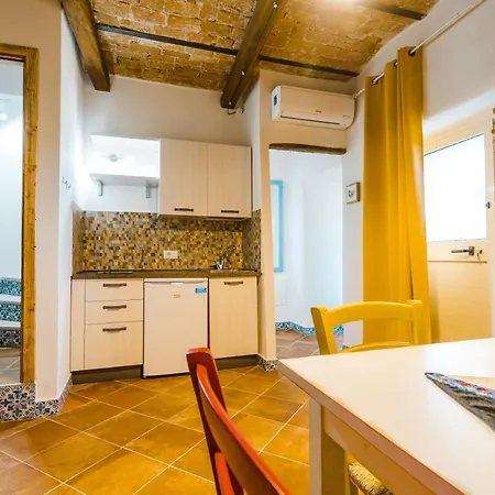 Affittacamere Panoramic Loft Con Uso Cucina ,casa Raimonda, Ammentos 3*