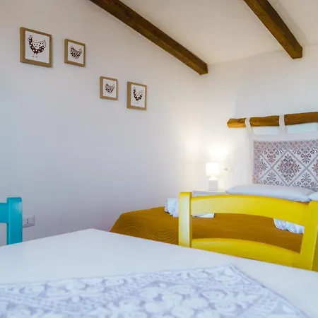 Panoramic Loft Con Uso Cucina ,casa Raimonda, Ammentos Guest house Posada (Sardinia)